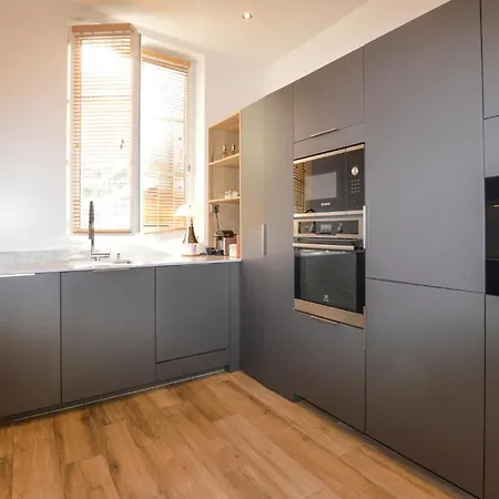 Daire 3 Bedroom Amazing In Ajaccio