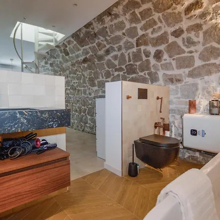 Daire 3 Bedroom Amazing In Ajaccio